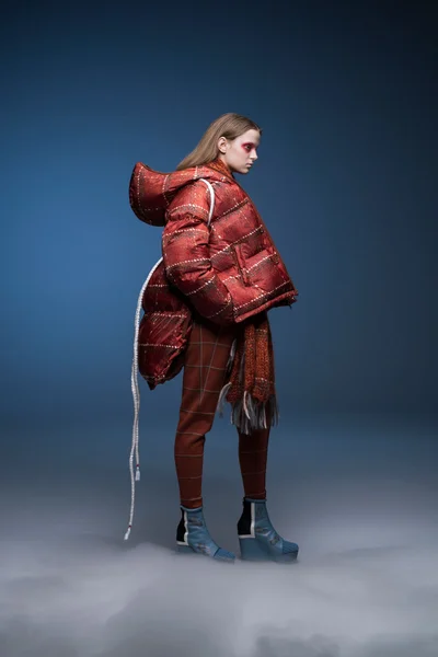 Look 10